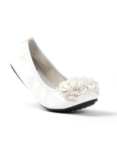 ballerine blanche femme simili cuir souple à fleur modèle MONCEAU