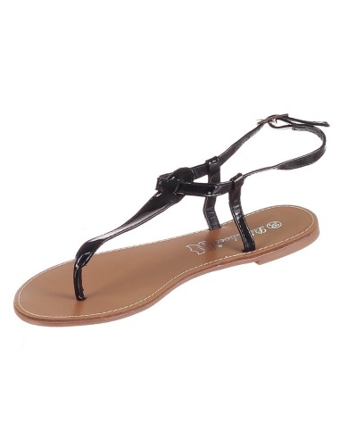La sandale plate pour femmes coloris noir verni, modèle Ibiza La sandale plate pour femmes coloris noir verni, modèle Ibiza