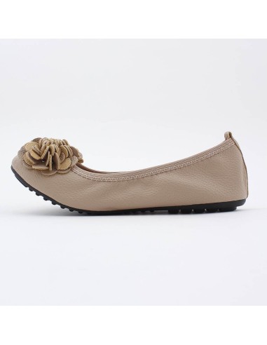 Ballerine beige pour femme granulée souple à fleurs  modèle MONCEAU Ballerine beige pour femme granulée souple à fleurs  modèle MONCEAU