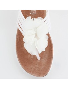 Sandales semelle liège à pétales blanches MARIELLA 2