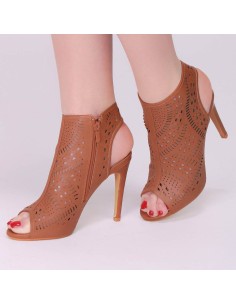 Sandales trouées camel à talon aiguille Camille 2