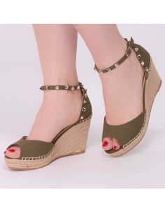 Espadrilles femme vert kaki à clous 2